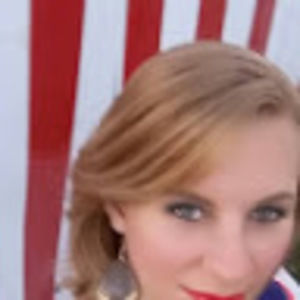 Meet your Posher, Betsy